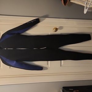 Wetsuit